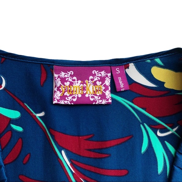 Yumi Kim Silk Printed Kimono Top Small - Picture 3 of 7